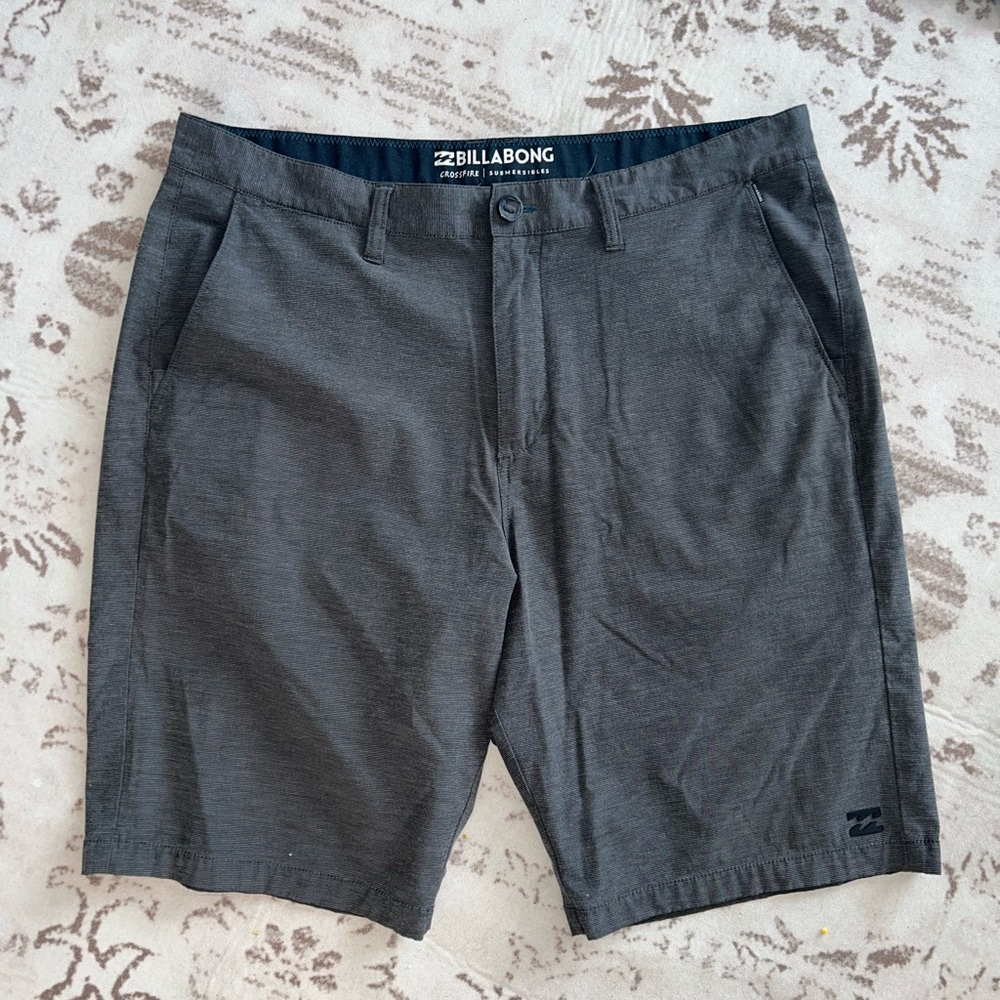 Billabong shorts 36